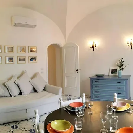 Casa Ruggiero Holiday home *
